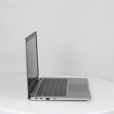 【通販センター】中古  DELL Latitude 5330(Intel Core i5 1245U/16GB DDR4 (PC4)/SSD256GB/なし/オンボード/13.3/1920x1080/Wi-Fi/W11H64 MAR) 203714 