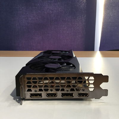 【松山環状枝松店】中古  GIGABYTE GV-N3060GAMING OC-12GD (RTX3060 12GB) 144775 