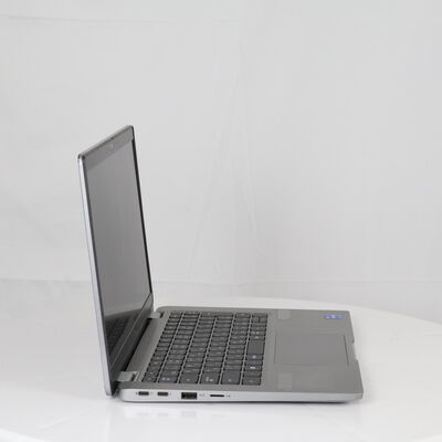 【通販センター】中古  Dell Latitude 5330(Intel Core i7 1265U/16GB DDR4 (PC4)/SSD256GB/なし/オンボード/13.3/1920x1080/Wi-Fi/W11H64 MAR) 203603 