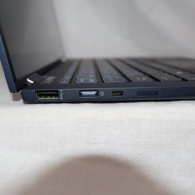 【通販センター】中古  HP Elite Dragonfly G2 (Intel Core  i7 1165G7 2.80GHz/16GB/SSD512GB/-/オンボード/13.3/1920x1080/Wi-Fi/WEBCAM/W11H64 MAR) 186459 