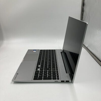 【なんば店】中古  Dynabook F8/U P1F8UPBS (i7 1165G7/16GB/SSD512GB/WLAN/15.6FHD) 3280022719 