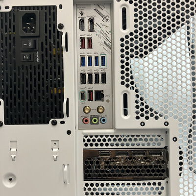 【新潟店】中古  自作PC(Ryzen 9 7950X3D/DDR5 16GB/RTX4060Ti 16GB/ストレージ無し・OS無し) 3290007102 