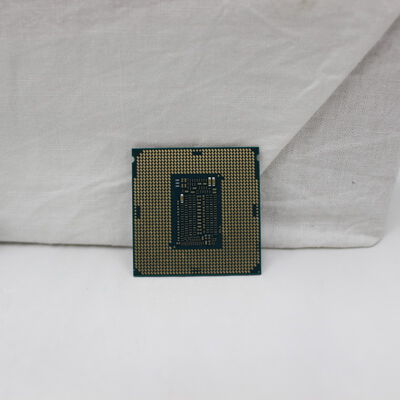 【通販センター】中古  Intel Core i7 9700 (1151/3.00GHz/12M/C8/T8) 140316 