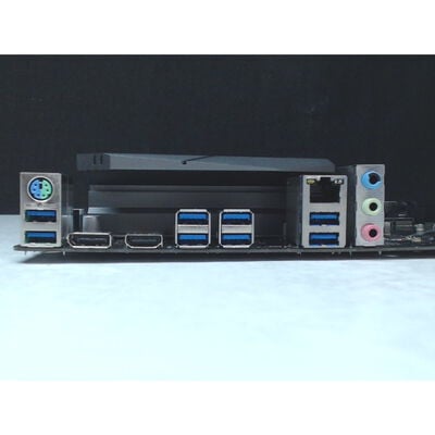 【前橋ｲﾝﾀｰｱｶﾏﾙ店】中古  ASRock X570 Phantom Gaming 4 (X570 AM4 ATX DDR4) 140055 