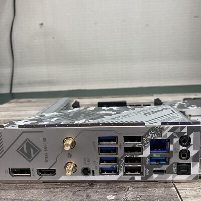 【広島店】中古  ASRock B650 Steel Legend WiFi (B650 AM5 ATX) 168306 