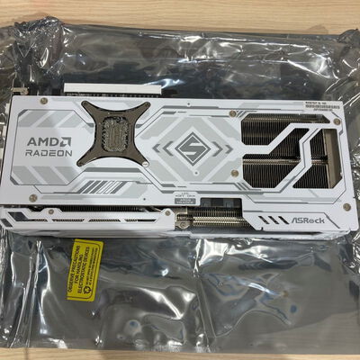 【静岡東瀬名店】中古  ASRock RX9070XT SL 16G Steel Legend 16GB (RX9070XT 16G) 176937 
