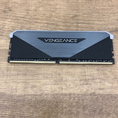 【宇都宮鶴田店】中古  PC4-28800 16GB デスクトップ用 140734 