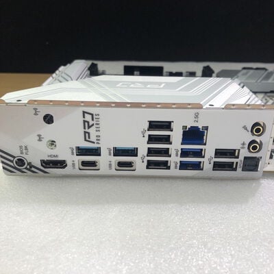 【甲府飯田店】中古  ASRock X870 Pro RS (X870 AM5 ATX DDR5) 172199 