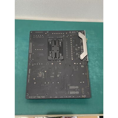【浦添城間店(沖縄)】中古  ASRock B850 LiveMixer WiFi (B850 AM5 ATX DDR5) 175466 