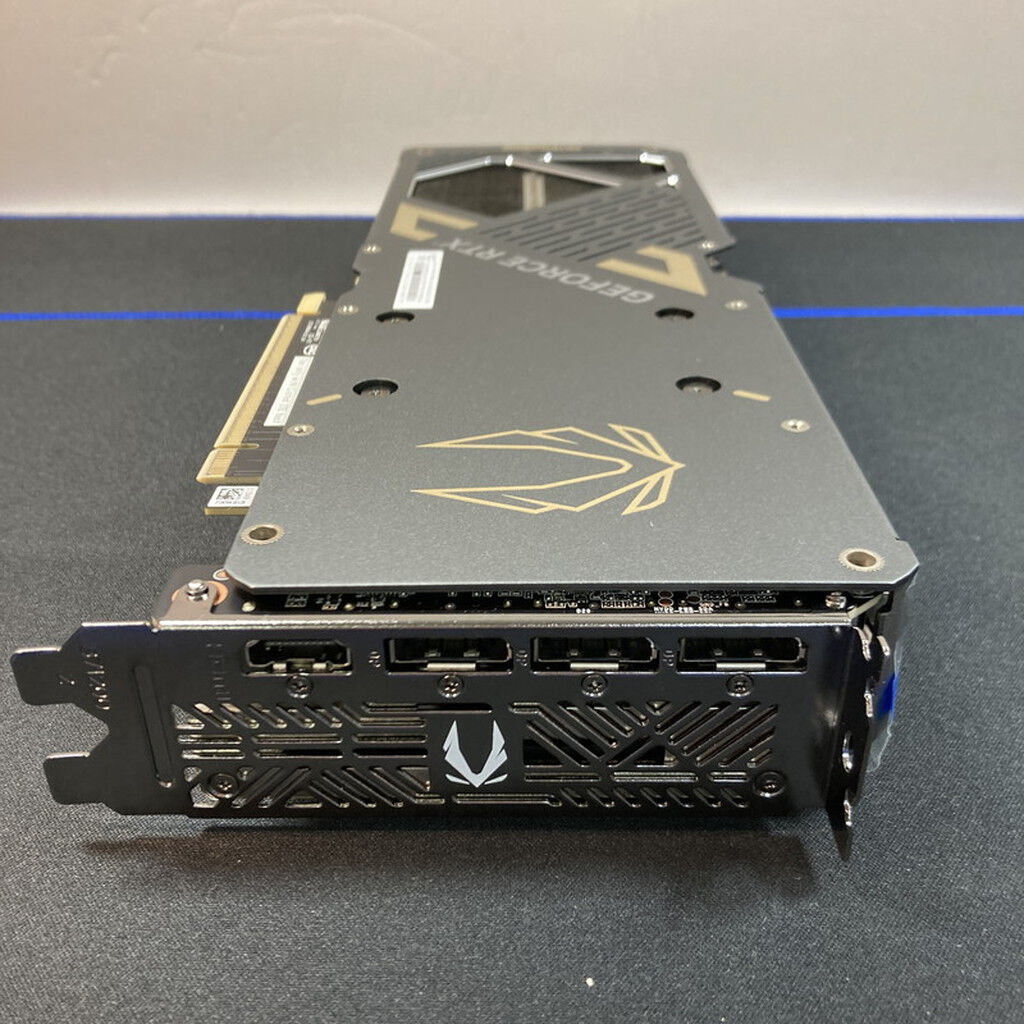 中古 ZOTAC ZT-B50700D-10P SOLID (RTX5070 12GB) 176910 （338284