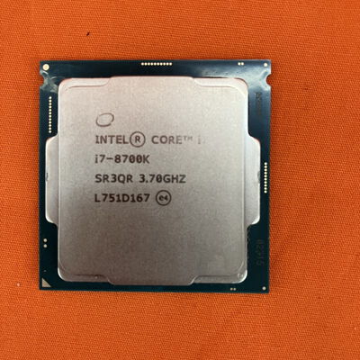 【なんば店】中古  INTEL Core i7 8700K (1151/3.70GHz/12M/C6/T12) 136197 