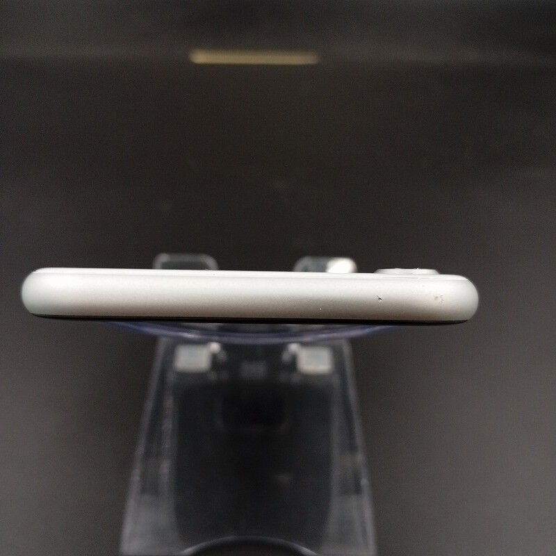 iPhone - Apple iPhoneSE 64GB ホワイト☆SIMロック解除 ムスビー｜【SIMロック解除不可】iPhoneSE2 64GB ホワイト 電池