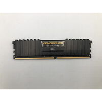 中古  Corsair CMK32GX4M2B3000C15(DDR4 PC4-24000 16GB) 4680003289 