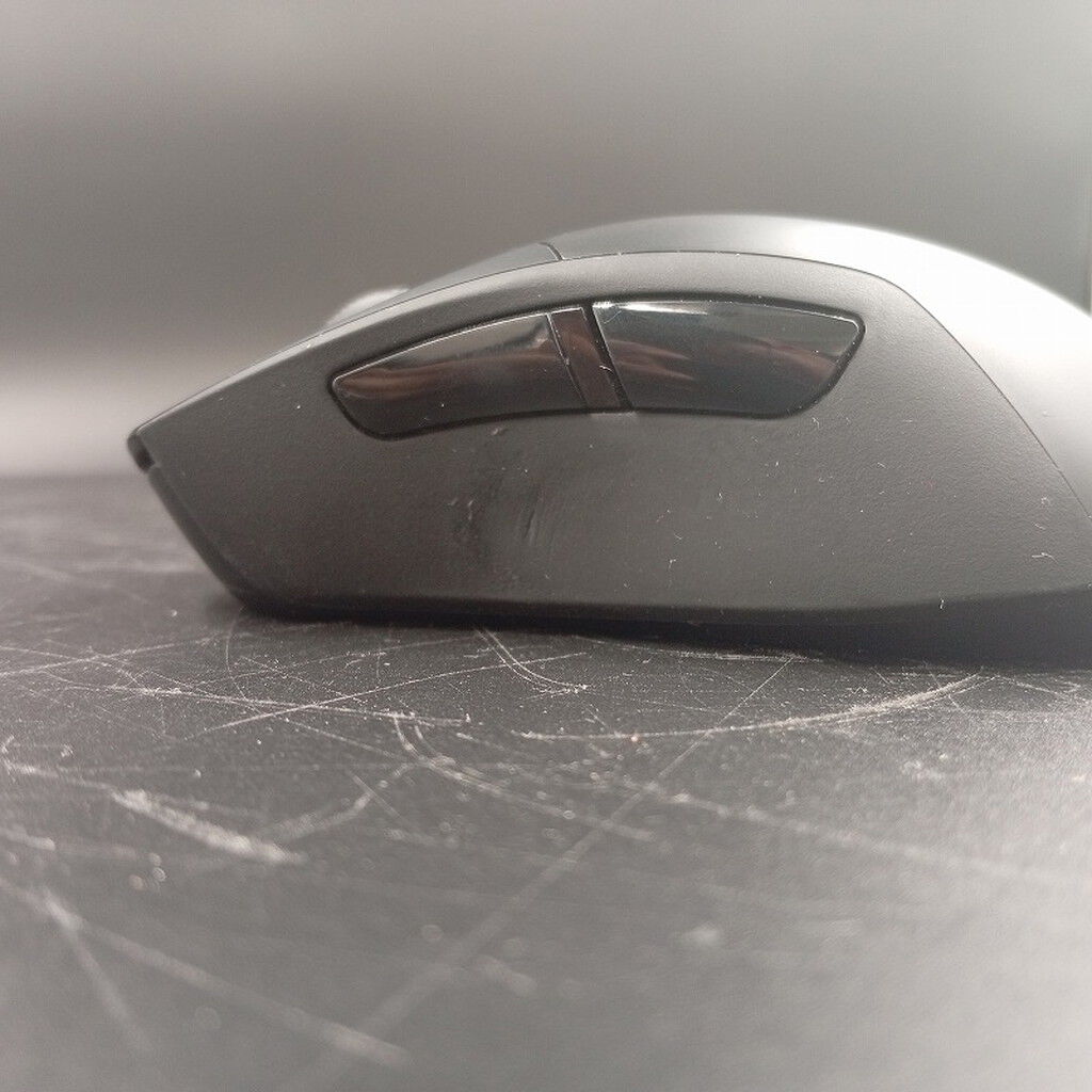 【新品未使用】G703h 4546821906610.jpg