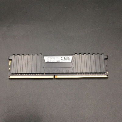 【秋葉原本店】中古  PC4-25600 16GB デスクトップ用 140728 