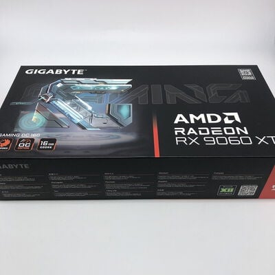 【宇都宮鶴田店】中古  GIGABYTE GV-R9060XTGAMING OC-16GD (RX9060XT 16G) 179900 