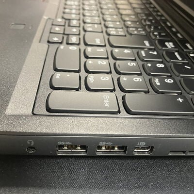 【大宮店】中古  Lenovo ThinkPad P52　20MAS12700 (Core i7 8750H/16GB/SSD512GB/-/NVIDIA Quadro P1000 4GB/15.6ｲﾝﾁ/1920x1080/Wi-Fi/WEBCAM/W11H64) 176658 