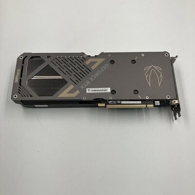 【なんば店】中古  ZOTAC ZT-B50700J-10P SOLID OC (RTX5070 12GB) 176911 