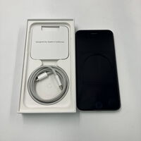 中古  【au】Apple iPhoneSE 4.7インチ (第2世代/2020) 64GB (ホワイト) MHGQ3J/A 新パッケージ版 146172 