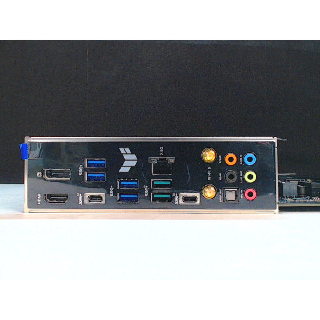 中古 ASUS TUF GAMING Z790-PLUS WIFI D4 (Z790 ATX DDR4