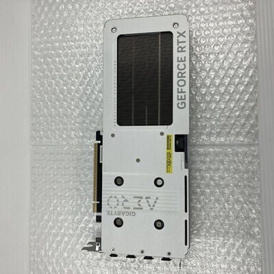 【秋葉原本店】中古  GIGABYTE GV-N506TAERO OC-8GD (RTX5060Ti 8G) 178245 