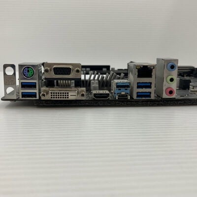 【秋葉原本店】中古  ASRock Z370 Pro4 (Z370 1151 ATX DDR4) 136208 