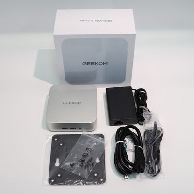 【札幌店】中古  GEEKOM MiniPC A6(Ryzen 7 6800H/16GB/SSD1TB/光学ドライブなし/オンボード/W11P) 3210015285 