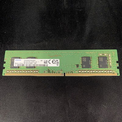 【横浜駅前店】中古  PC4-25600 8GB デスクトップ用(DDR4-3200) 140727 