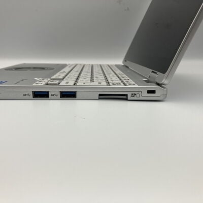 【町田店】中古  Pnasonic Lets note CF-QV(i5-1135G7/8GB/SSD256GB/W11P) 3330003492 