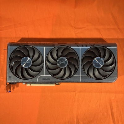 【なんば店】中古  ASUS PRIME-RTX5070-O12G (RTX5070 12G) 176900 