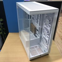 中古  CORSAIR CC-9011281-WW (RGB E-ATX ｶﾞﾗｽ WH) 4720002150 