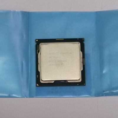 【札幌店】中古  INTEL Core i9 9900KF (1151/3.60GHz/16M/C8/T16) 139475 