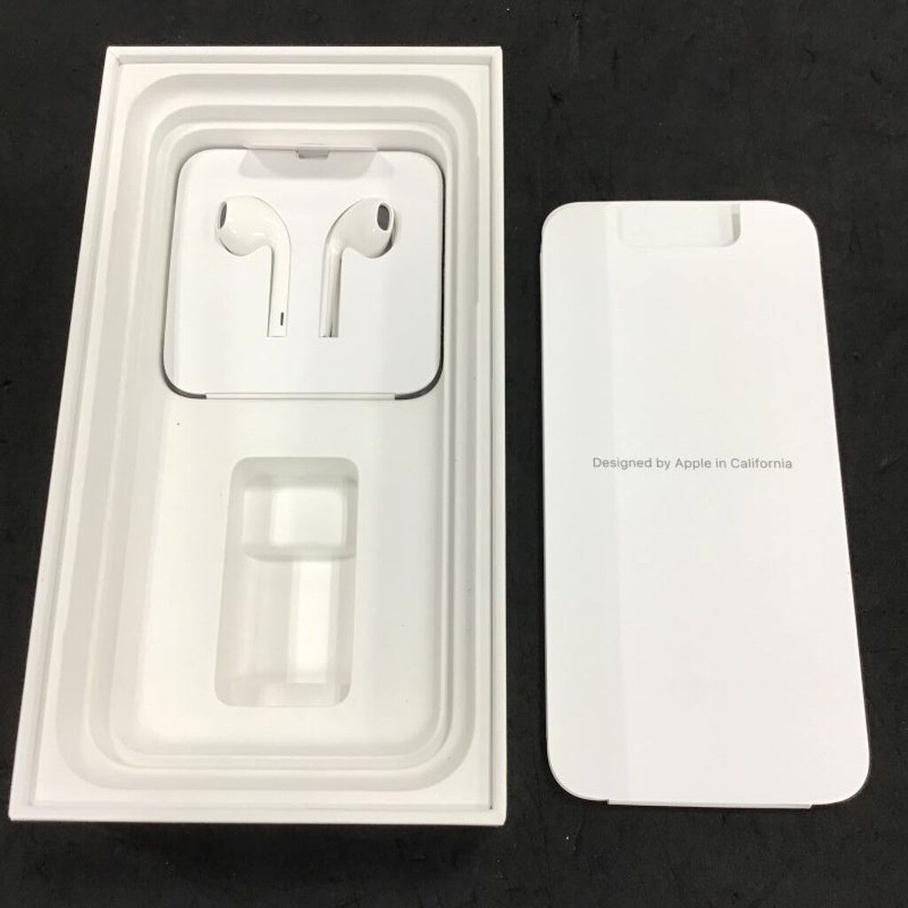 iPhone11 64GB 白 docomo版　simロック解除済 中古 【SIMロック解除済み】【docomo】 Apple iPhone11 64GB