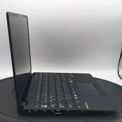 【佐賀南部バイパス店】中古  FUJITSU FMVU90G2B(i7-1255U/8GB/SSD512GB/なし/オンボード/W11H) 5250001152 