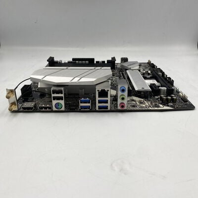 【座間相武台】中古  ASRock B550M WiFi (B550 AM4 mATX DDR4) 4510002683 