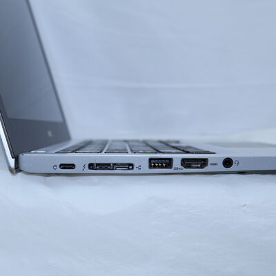 【通販センター】中古  NEC VersaPro タイプVB PC-VKM17BZC3 (Core i5 8350U/8GB/SSD256GB/-/オンボード/12.5/1366x768/Wi-Fi/WEBCAM/W11H64 MAR) 186065 