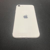 中古  【SoftBank版SIMフリー】Apple iPhoneSE 4.7インチ (第3世代) 64GB (スターライト) MMYD3J/A 154837 