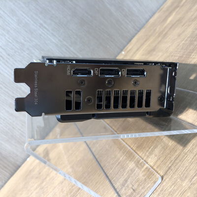 【姫路店】中古  ASUS DUAL-RX9060XT-16G (RX9060XT 16GB) 188999 