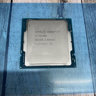 【広島店】中古  INTEL Core i7 11700 (1200/2.5G/16M/C8/T16) 145165 