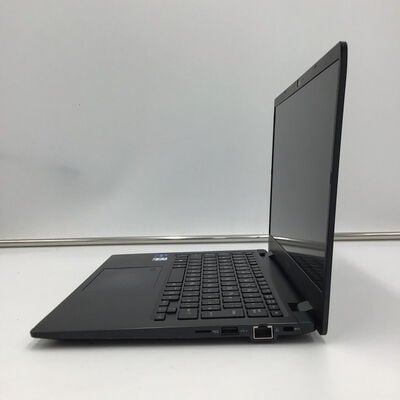 【白山FM松任店】中古  dynabook G83/KW 4950001453 