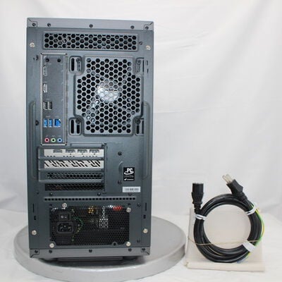 【通販センター】中古  THIRDWAVE GALLERIA GEm-G(AMD Ryzen 7 9800X3D/32GB DDR5 (PC5)/SSD1TB/なし/AMD Radeon RX 9070 XT 16GB/W11H64 MAR) 198085 