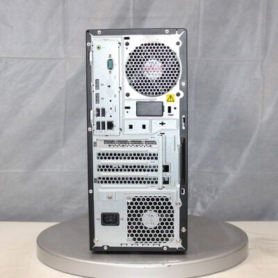 中古  Lenovo ThinkStation P330 