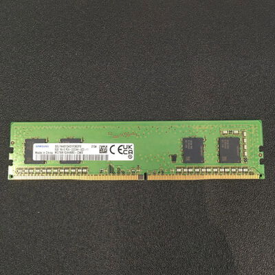 【博多店】中古  PC4-25600 8GB デスクトップ用(DDR4-3200) 140727 
