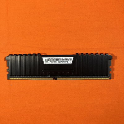 【なんば店】中古  PC4-21300 8GB デスクトップ用 126165 