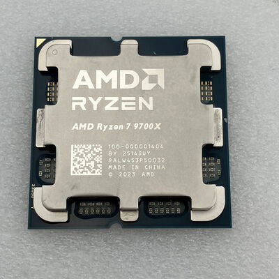 【新潟店】中古  AMD Ryzen 7 9700X (AM5/3.8GHz/40M/C8/T16/65W) 1460024845 