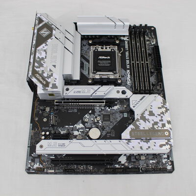 中古  ASRock X670E Steel Legend (X670E AM5 ATX DDR5) 152469 