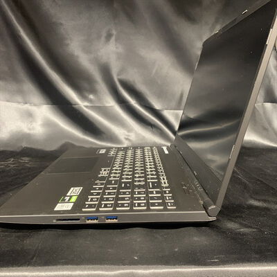 【横浜駅前店】中古  Thirdwave Corporation GCL1650TGF(i5-10300H/16GB/SSD512GB/GTX1650Ti/W10H) 3400009661 