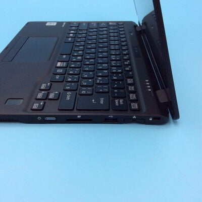 【秋葉原本店】中古  FUJITSU_LIFEBOOK_U9310X/D(Core_i5-10310U/4GB/SSD128GB/W11P) 3410014081 