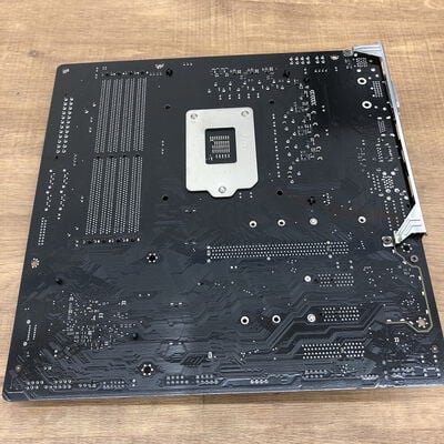 【宇都宮鶴田店】中古  GIGABYTE Z390 M GAMING (Z390 1151 mATX DDR4) 138858