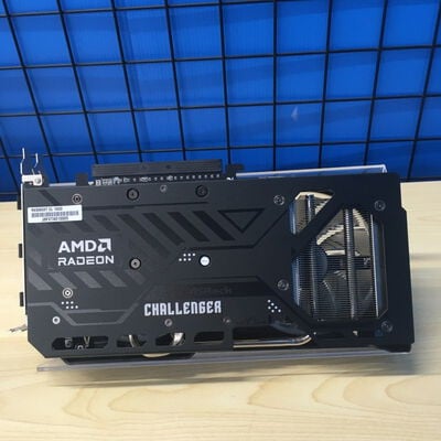 【博多店】中古  ASRock RX9060XT CL 16GO(RX9060XT Challenger 16G) 179897 